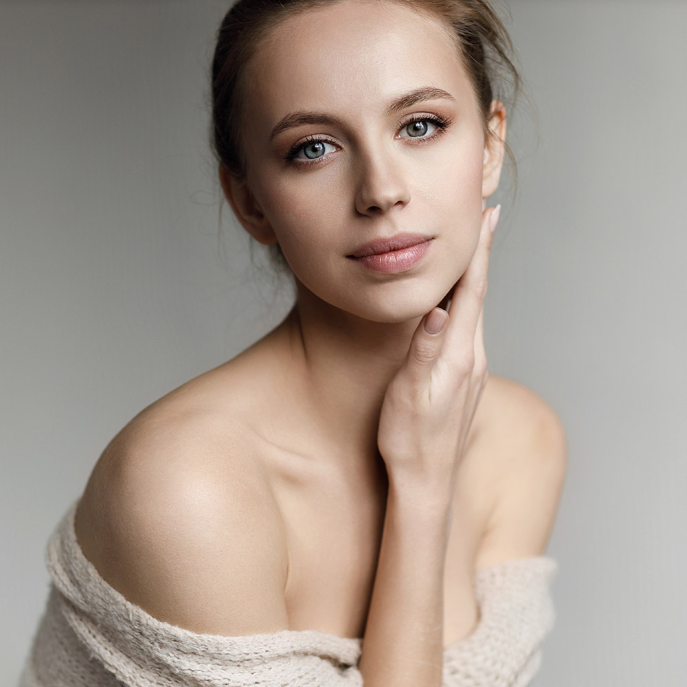 young woman wearing contacts